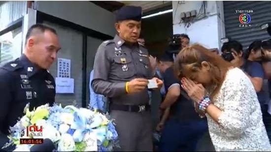 โจ๋มือแทงคอชายพิการดับ สารภาพไม่มีเจตนาฆ่า ยันถูกฟันแขนก่อน โจ๋มือแทงคอชายพิการดับ สารภาพไม่มีเจตนาฆ่า ยันถูกฟันแขนก่อน