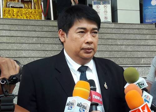 ภรรยาเสี่ยชูวงษ์ ลุยยื่นฟ้อง บรรยิน และพวก 3 คดี ไม่รอคำตัดสินอัยการ ภรรยาเสี่ยชูวงษ์ ลุยยื่นฟ้อง บรรยิน และพวก 3 คดี ไม่รอคำตัดสินอัยการ