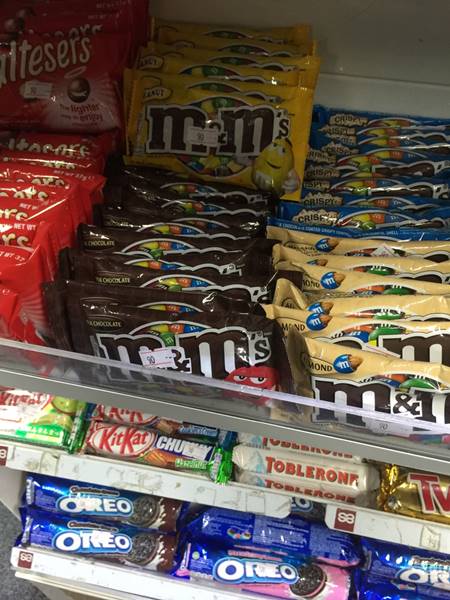 ดราม่าของแพง ! โวยสินค้าในสนามบินภูเก็ต แพงกว่าตั๋วเครื่องบิน ดราม่าของแพง ! โวยสินค้าในสนามบินภูเก็ต แพงกว่าตั๋วเครื่องบิน