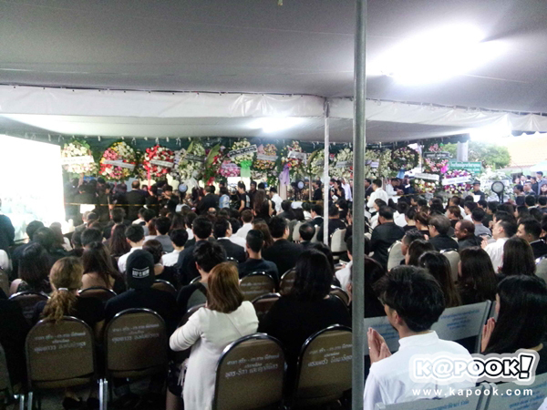 2 คำพูดกินใจของวีระกานต์ ในคืนสวดวันสุดท้าย สิงห์ Sqweez Animal 2 คำพูดกินใจของวีระกานต์ ในคืนสวดวันสุดท้าย สิงห์ Sqweez Animal