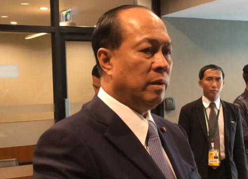 พล.อ. อนุพงษ์ เผ่าจินดา พล.อ. อนุพงษ์ เผ่าจินดา