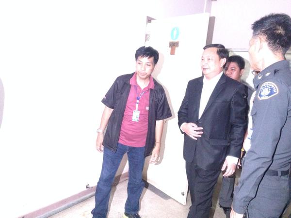 พ.ต.ท. บรรยิน นอนคุก ! กองปราบค้านประกัน นำตัวฝากขังแล้ว พ.ต.ท. บรรยิน นอนคุก ! กองปราบค้านประกัน นำตัวฝากขังแล้ว