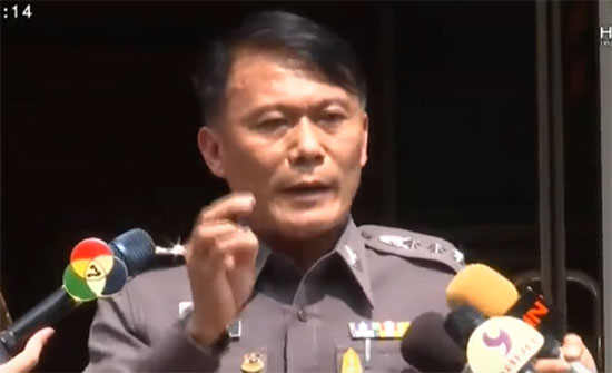 ผู้กำกับ สน.ทุ่งสองห้อง ปัดกดดัน ร.ต.อ. ทวี หมื่นรักษ์ จนฆ่าตัวตาย ผู้กำกับ สน.ทุ่งสองห้อง ปัดกดดัน ร.ต.อ. ทวี หมื่นรักษ์ จนฆ่าตัวตาย