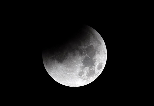 ประมวลภาพจันทรุปราคาเต็มดวงในคืนซูเปอร์มูนจากทั่วโลก ประมวลภาพจันทรุปราคาเต็มดวงในคืนซูเปอร์มูนจากทั่วโลก