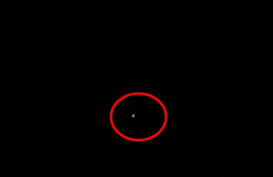 ข่าวกระสือ อยุธยา นักข่าวพบไฟประหลาดจริง หลังร่วมนอนสังเกตการณ์กับชาวบ้าน ข่าวกระสือ อยุธยา นักข่าวพบไฟประหลาดจริง หลังร่วมนอนสังเกตการณ์กับชาวบ้าน