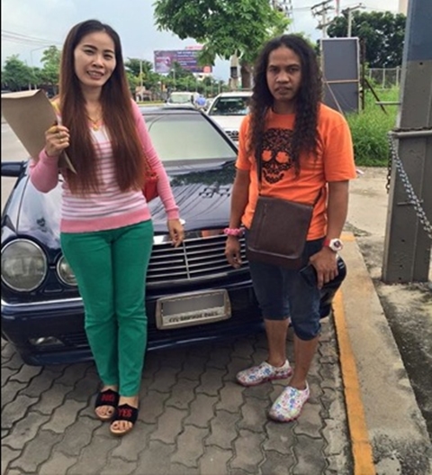 ดาว ขำมิน...จากชีวิตตลกธรรมดา ทั้งมึน ทั้งฮา จนตอนนี้ถอยรถเบนซ์แล้ว ดาว ขำมิน...จากชีวิตตลกธรรมดา ทั้งมึน ทั้งฮา จนตอนนี้ถอยรถเบนซ์แล้ว