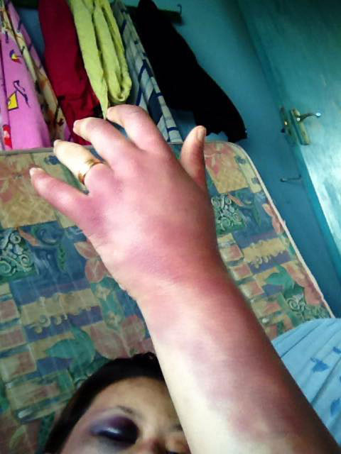 หึงโหด ! เห็นชื่อชายอื่นแท็กอยู่ในรูปลูก หึงโหด ! เห็นชื่อชายอื่นแท็กอยู่ในรูปลูก