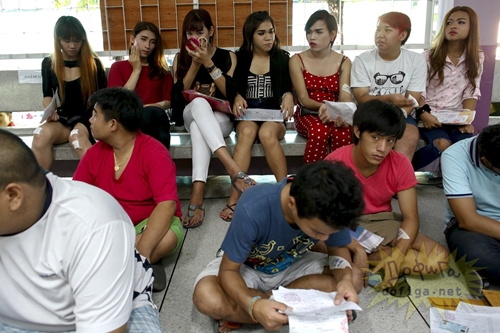 รับหลักการแล้ว พ.ร.บ.กำลังพลสำรอง เพศที่สาม รับหลักการแล้ว พ.ร.บ.กำลังพลสำรอง เพศที่สาม