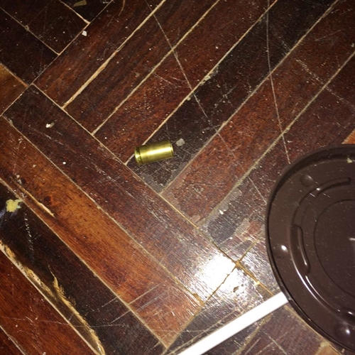 เด็กชายวัย 14 อกหักทำใจไม่ได้ ยิงจ่อขมับตัวเองดับ เด็กชายวัย 14 อกหักทำใจไม่ได้ ยิงจ่อขมับตัวเองดับ