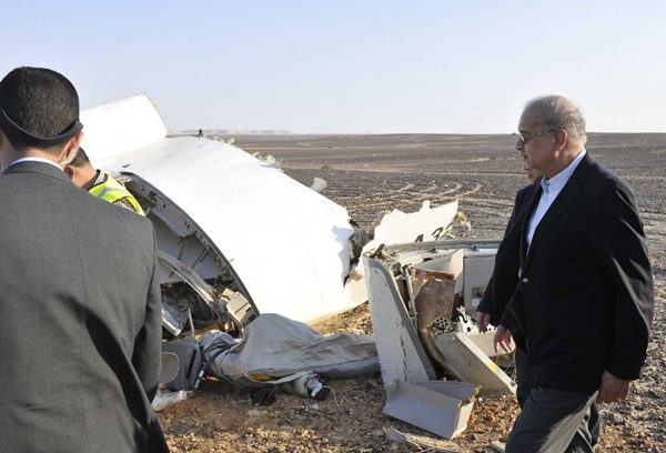 เผยภาพ-คลิปซากเครื่องบิน 7K9268 ตกในอียิปต์ กู้ศพได้กว่า 100 ศพแล้ว เผยภาพ-คลิปซากเครื่องบิน 7K9268 ตกในอียิปต์ กู้ศพได้กว่า 100 ศพแล้ว