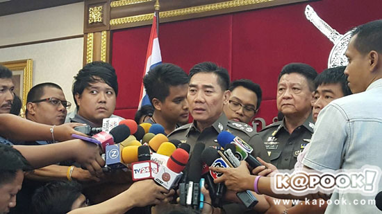 ผบ.ตร. รับเด้ง 8 นายตำรวจ มีเอี่ยวคดีแอบอ้างเบื้องสูง-ถ้าผิดจริงไม่เอาไว้ ผบ.ตร. รับเด้ง 8 นายตำรวจ มีเอี่ยวคดีแอบอ้างเบื้องสูง-ถ้าผิดจริงไม่เอาไว้