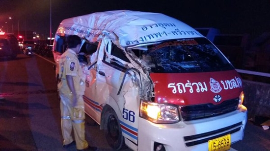 แจ้งข้อหาหนัก คนขับรถตู้ชนดับ 4 ศพ-ยื่น 2 แสน ขอประกันตัว แจ้งข้อหาหนัก คนขับรถตู้ชนดับ 4 ศพ-ยื่น 2 แสน ขอประกันตัว