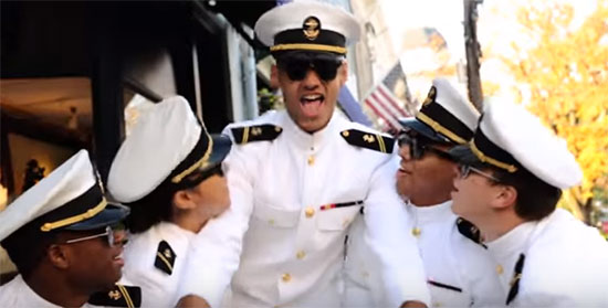 มันโจ๊ะมาก ทหารเรือมะกันอัดคลิปเต้นในเครื่องแบบ สัปดาห์เดียว 2 ล้านวิว ! มันโจ๊ะมาก ทหารเรือมะกันอัดคลิปเต้นในเครื่องแบบ สัปดาห์เดียว 2 ล้านวิว !