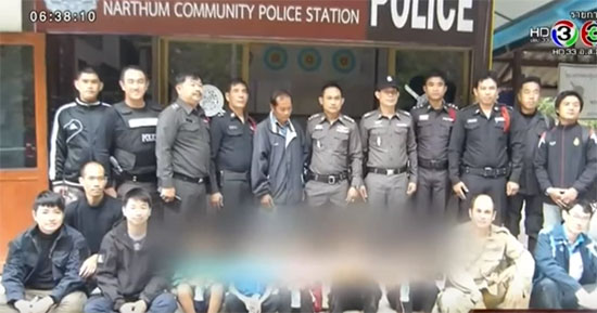 พบเด็กอนุบาล-ประถม หนีโรงเรียน ต้องนอนป่า 2 คืน เดินกว่า 30 กม. พบเด็กอนุบาล-ประถม หนีโรงเรียน ต้องนอนป่า 2 คืน เดินกว่า 30 กม.