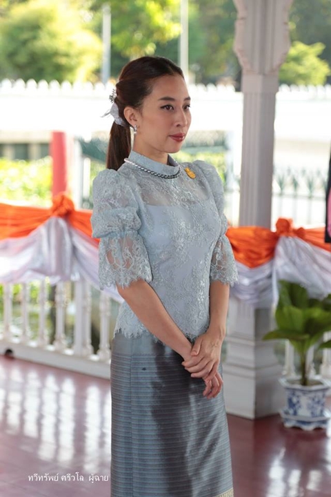 องค์ภาฯ เสด็จทรงบำเพ็ญพระกุศล ปล่อยปลา ในโอกาสวันคล้ายวันประสูติ องค์ภาฯ เสด็จทรงบำเพ็ญพระกุศล ปล่อยปลา ในโอกาสวันคล้ายวันประสูติ