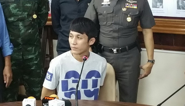 เกรงถูกรุมประชาทัณฑ์ ! ตำรวจคุมตัว วิท ชุกโดน ทำแผนแบบลับ ๆ เกรงถูกรุมประชาทัณฑ์ ! ตำรวจคุมตัว วิท ชุกโดน ทำแผนแบบลับ ๆ