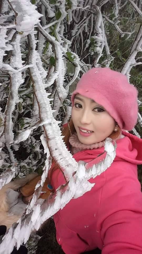 ฮือฮา คลิปหิมะตกที่ลาว หนาวจนใบไม้หัก-ชาวบ้านแห่ถ่ายรูป ฮือฮา คลิปหิมะตกที่ลาว หนาวจนใบไม้หัก-ชาวบ้านแห่ถ่ายรูป