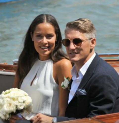 บาสเตียน ชไวน์สไตเกอร์ ควง อนา แต่งงานหวานชื่นที่เวนิส หลังสานสัมพันธ์รัก 2 ปี บาสเตียน ชไวน์สไตเกอร์ ควง อนา แต่งงานหวานชื่นที่เวนิส หลังสานสัมพันธ์รัก 2 ปี