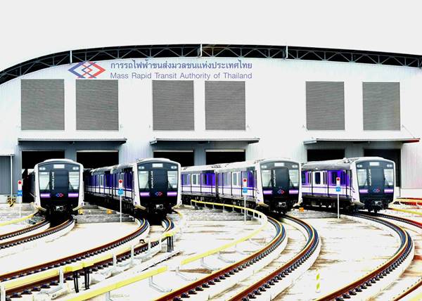 สมเด็จพระเทพฯ เสด็จเปิดรถไฟฟ้าสายสีม่วง พร้อมบริการอย่างเป็นทางการ สมเด็จพระเทพฯ เสด็จเปิดรถไฟฟ้าสายสีม่วง พร้อมบริการอย่างเป็นทางการ