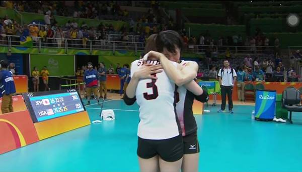 ส่องคอมเมนต์แฟนวอลเลย์ไทย หลังนักตบญี่ปุ่นร่ำไห้ ตกรอบโอลิมปิก 2016 ส่องคอมเมนต์แฟนวอลเลย์ไทย หลังนักตบญี่ปุ่นร่ำไห้ ตกรอบโอลิมปิก 2016