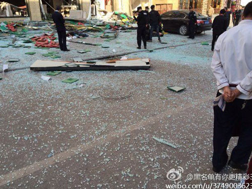 ร้านสุกี้หม้อต้มระเบิดยับเยินในจีน เจ็บ 10 ราย ร้านสุกี้หม้อต้มระเบิดยับเยินในจีน เจ็บ 10 ราย