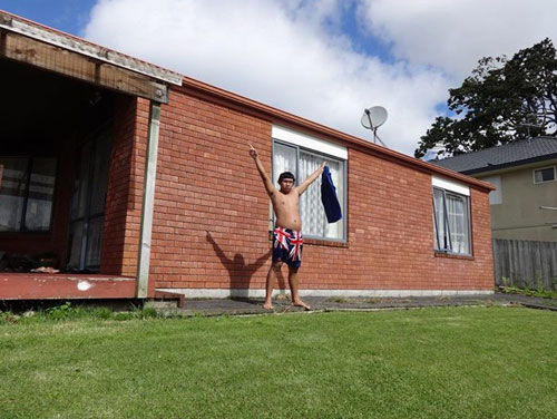 ตั้ง อาชีวะ โชว์พาสปอร์ตนิวซีแลนด์ เย้ย เป็นพลเมืองโดยสมบูรณ์แล้ว ตั้ง อาชีวะ โชว์พาสปอร์ตนิวซีแลนด์ เย้ย เป็นพลเมืองโดยสมบูรณ์แล้ว