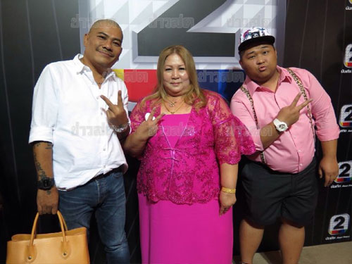 โป๊งเหน่ง เชิญยิ้ม แจงข่าวทิ้งแม่ เพราะอะไรถึงต้องอยู่วัด โป๊งเหน่ง เชิญยิ้ม แจงข่าวทิ้งแม่ เพราะอะไรถึงต้องอยู่วัด