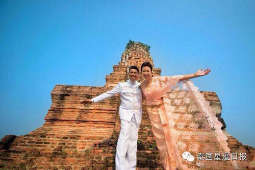 จีนพร้อมถ่ายทอดเรื่องราวความรัก โค้ชอ๊อด - เฟง คุน ในงานเคาท์ดาวน์ 2015 จีนพร้อมถ่ายทอดเรื่องราวความรัก โค้ชอ๊อด - เฟง คุน ในงานเคาท์ดาวน์ 2015