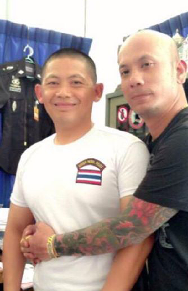 ผู้ใหญ่โอ๊ต บางปะหัน ผู้ใหญ่บ้านมาดเท่ หน้าเหมือน วิน ดีเซล เป๊ะเลย ! ผู้ใหญ่โอ๊ต บางปะหัน ผู้ใหญ่บ้านมาดเท่ หน้าเหมือน วิน ดีเซล เป๊ะเลย !