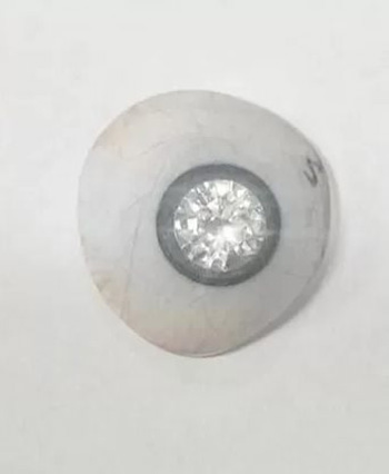 หนุ่มตาเพชร หนุ่มตาเพชร