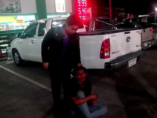 หนุ่มหื่นข่มขืนนักศึกษา หนุ่มหื่นข่มขืนนักศึกษา