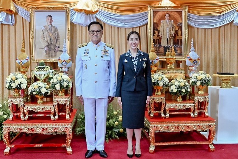 จ๋า ธนนนท์ นิรามิษ ภรรยา อนุทิน ชาญวีรกูล จ๋า ธนนนท์ นิรามิษ ภรรยา อนุทิน ชาญวีรกูล