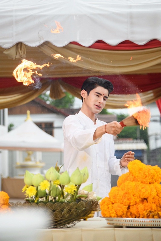 ประวัติ เอ จักรพรรดิ ประวัติ เอ จักรพรรดิ