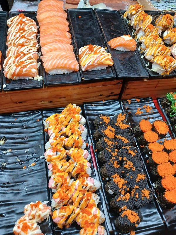 ญี่ปุ่นอึ้ง ซูชิในไทย ญี่ปุ่นอึ้ง ซูชิในไทย