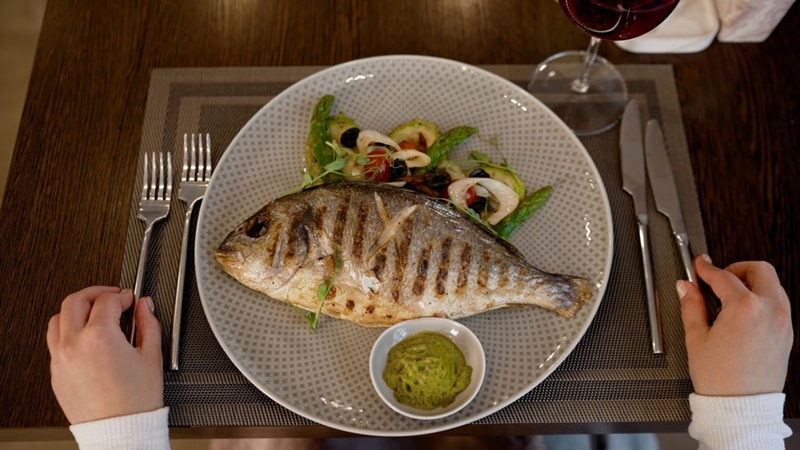 เตือนคนที่ชอบกินปลา เตือนคนที่ชอบกินปลา