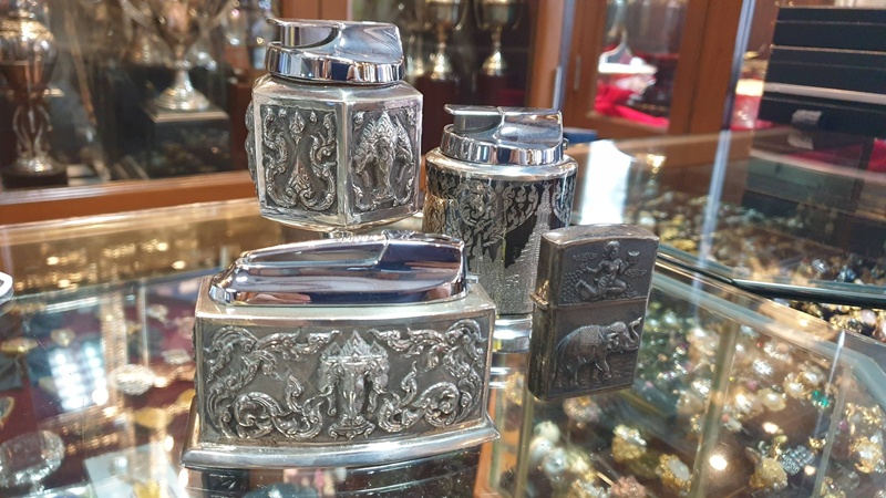 ร้านหิรัญกร ปิดตำนาน 65 ปี ร้านหิรัญกร ปิดตำนาน 65 ปี