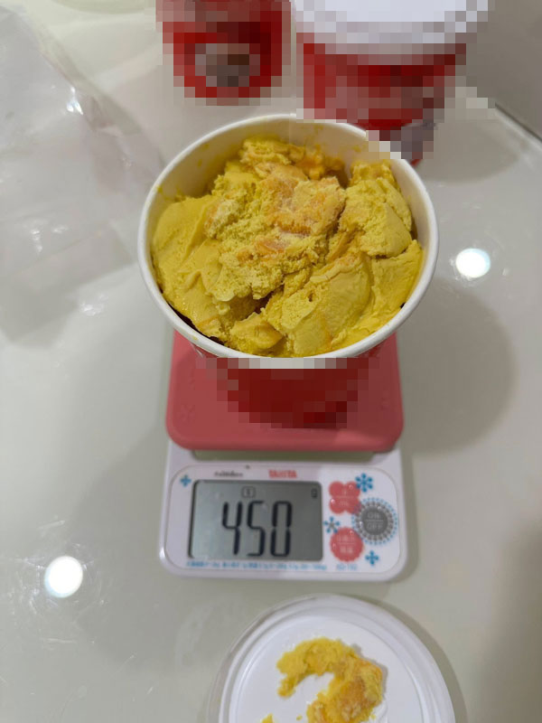 สั่งไอศกรีมดัง แต่น้ำหนักไม่ครบ สั่งไอศกรีมดัง แต่น้ำหนักไม่ครบ