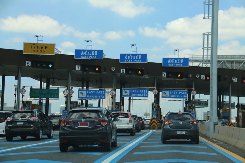 กทพ. เล็งลดค่าทางด่วน 50 บาทตลอดสาย กทพ. เล็งลดค่าทางด่วน 50 บาทตลอดสาย