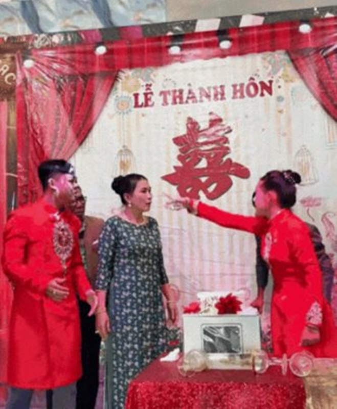 วิวาห์เดือด เจ้าบ่าวแกล้งเจ้าสาวจนเละ วิวาห์เดือด เจ้าบ่าวแกล้งเจ้าสาวจนเละ