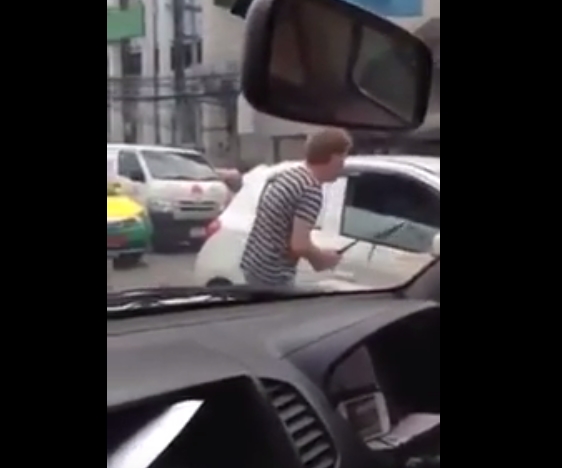 แท็กซี่อาละวาด แท็กซี่อาละวาด