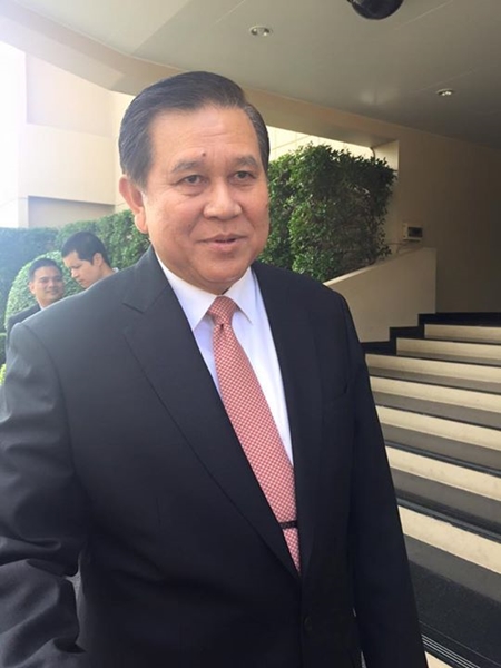 พล.อ. ธนะศักดิ์ ปฏิมาประกร พล.อ. ธนะศักดิ์ ปฏิมาประกร