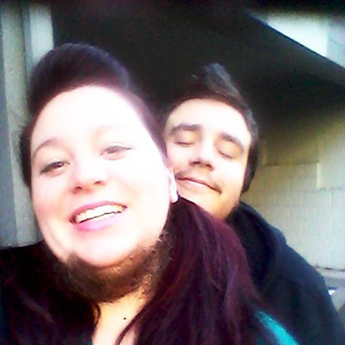 ชีวิตดี๊ดี ๆ ของสาวเคราเฟิ้ม แฟนบอกรักเสมอ แม้ขนรกหน้า ชีวิตดี๊ดี ๆ ของสาวเคราเฟิ้ม แฟนบอกรักเสมอ แม้ขนรกหน้า