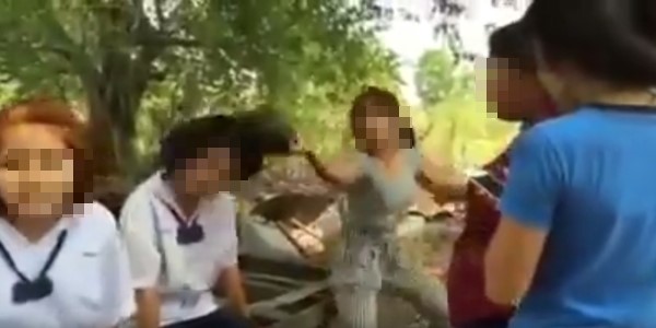 คลิปรุมตบเด็ก ม.ต้น คลิปรุมตบเด็ก ม.ต้น