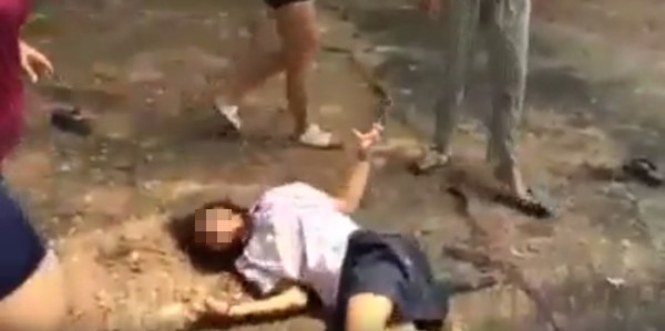 คลิปรุมตบเด็ก ม.ต้น คลิปรุมตบเด็ก ม.ต้น