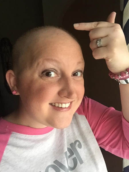 สาวป่วยมะเร็งสุดซึ้งใจ เมื่อได้รับโน้ตจากคนแปลกหน้า ทำให้ได้รู้ว่าน้ำใจมีได้ทุกที่ สาวป่วยมะเร็งสุดซึ้งใจ เมื่อได้รับโน้ตจากคนแปลกหน้า ทำให้ได้รู้ว่าน้ำใจมีได้ทุกที่