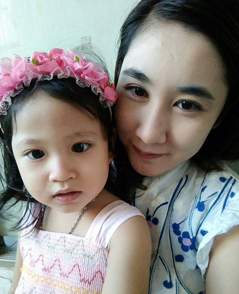 เปิดภาพครอบครัว คุณภัทร-คุณโอ เปิดภาพครอบครัว คุณภัทร-คุณโอ