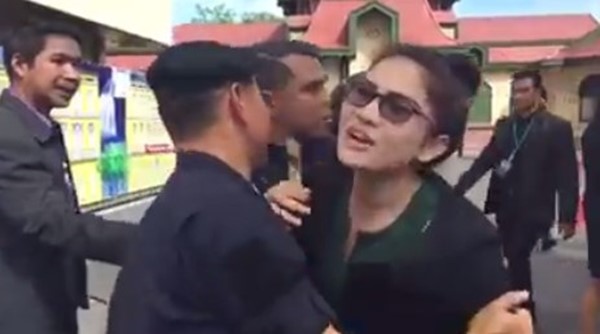 เจนจุรี ช่วยพัฒน์ เจนจุรี ช่วยพัฒน์