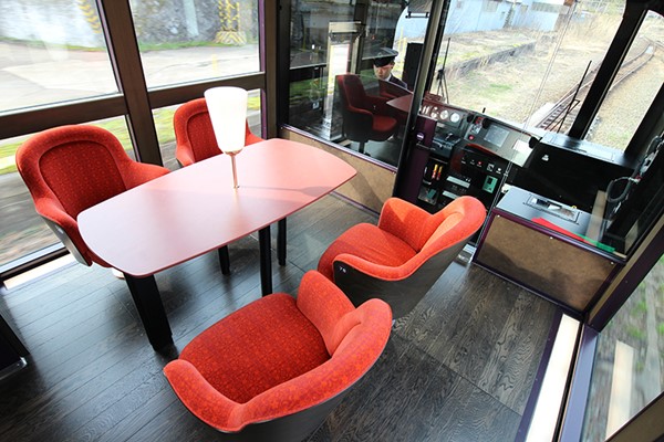 รถไฟ Echigo TOKImeki รถไฟ Echigo TOKImeki