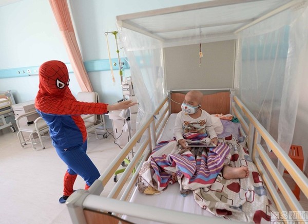 ฮีโร่สไปเดอร์มัม ฮีโร่สไปเดอร์มัม