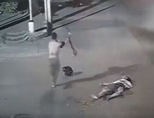 เผยคลิปคนร้ายแทงเหยื่อกลางถนนชิงไอโฟน เผยคลิปคนร้ายแทงเหยื่อกลางถนนชิงไอโฟน